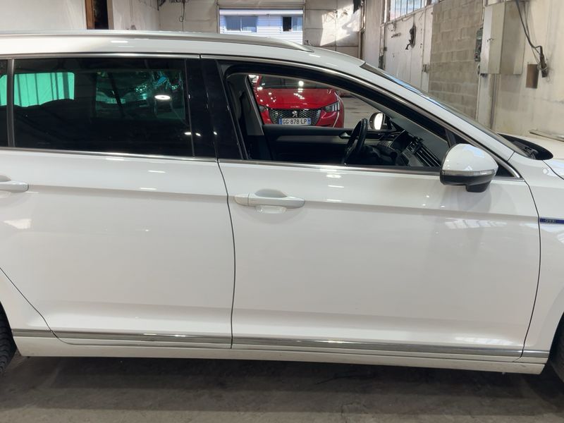 Volkswagen Passat 1.4 GTE — zdjęcie 7
