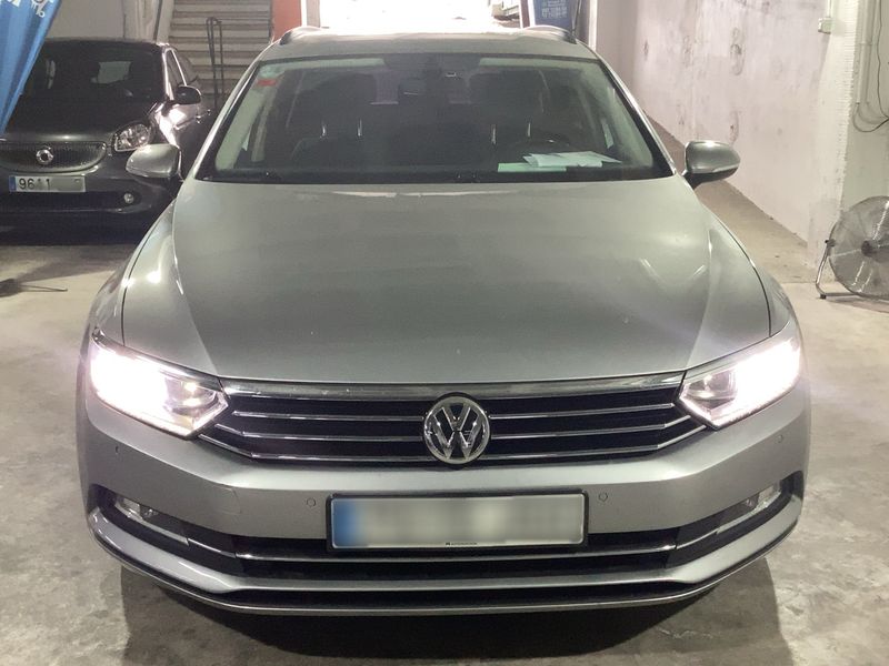 Volkswagen Passat 2.0 TDI Advance BlueMotion Tech — zdjęcie 9