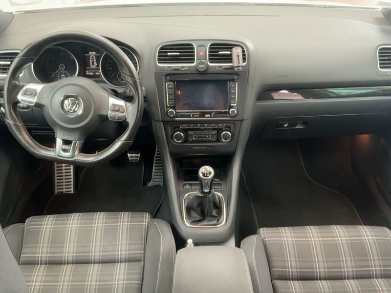 Volkswagen Golf VI 2.0 TDI GTD 2011 – снимка 17