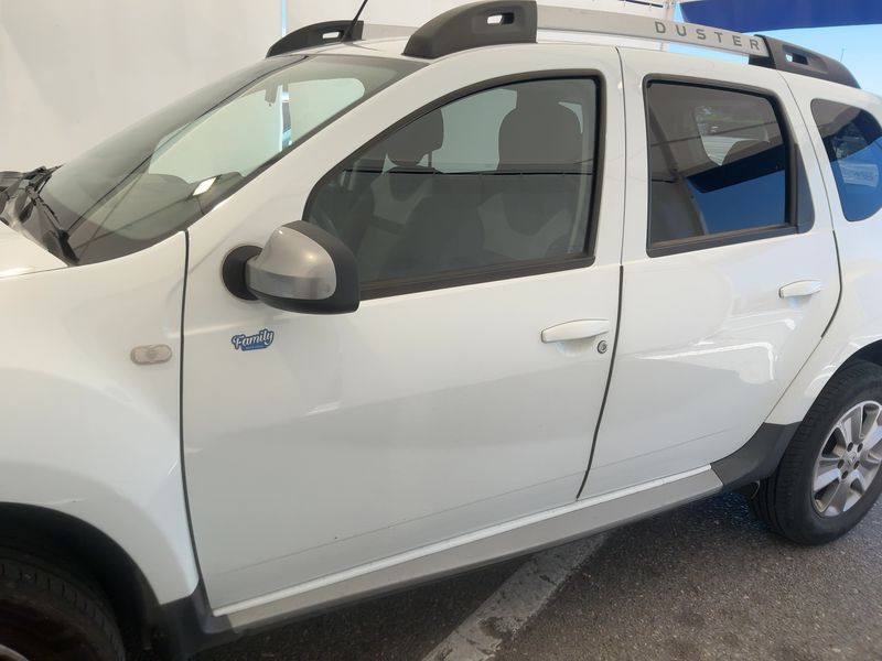 Dacia Duster 1.6 SCe LPG Laureate Family 4x2 — zdjęcie 4