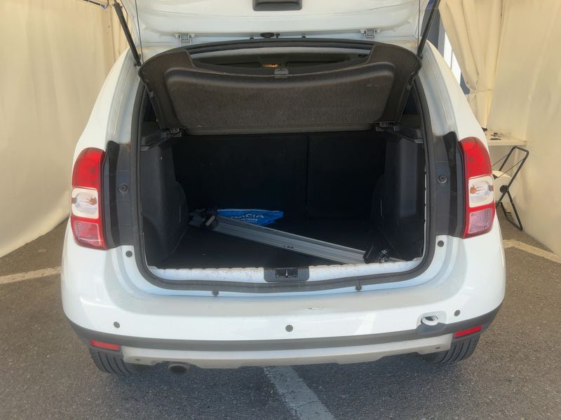 Dacia Duster 1.6 SCe LPG Laureate Family 4x2 — zdjęcie 10