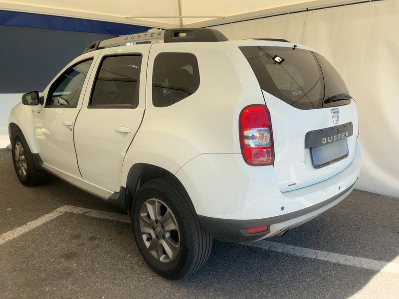 Dacia Duster 1.6 SCe LPG Laureate Family 4x2 — zdjęcie 3