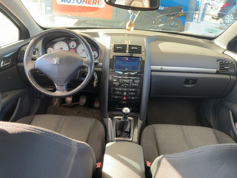 Peugeot 407 2.0 Sport — zdjęcie 12