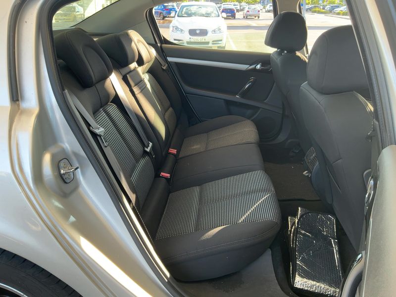 Peugeot 407 2.0 Sport — zdjęcie 14