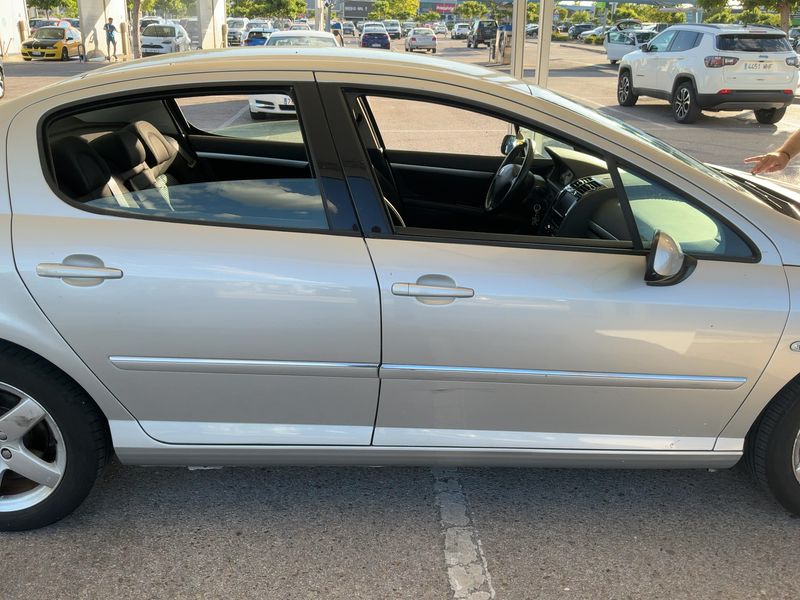 Peugeot 407 2.0 Sport — zdjęcie 7