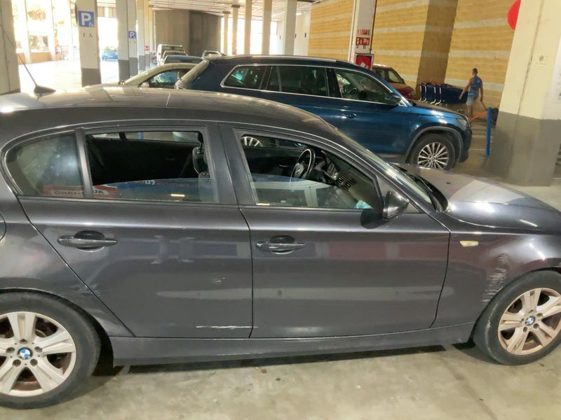 BMW 1er 118d 2008 – снимка 10