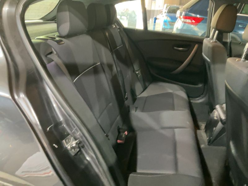 BMW 1er 118d 2008 – снимка 19
