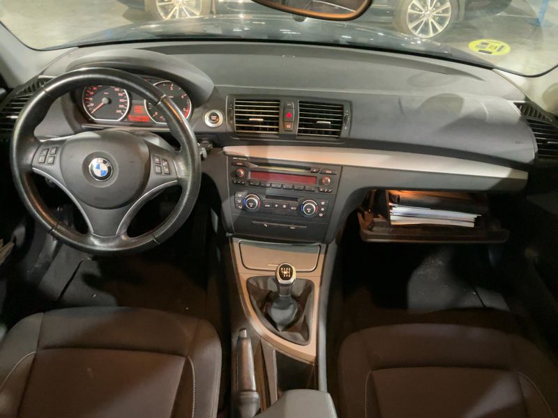BMW 1er 118d 2008 – снимка 17