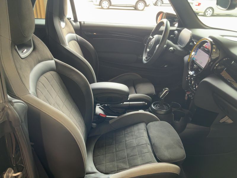 MINI Cabrio Cooper John Cooper Works Trim — zdjęcie 11