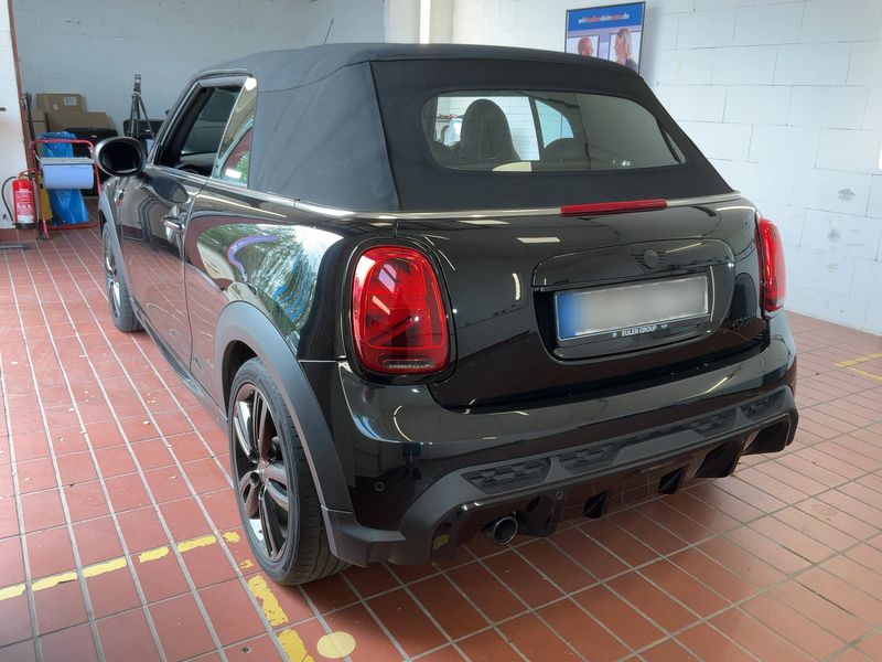 MINI Cabrio Cooper John Cooper Works Trim — zdjęcie 3