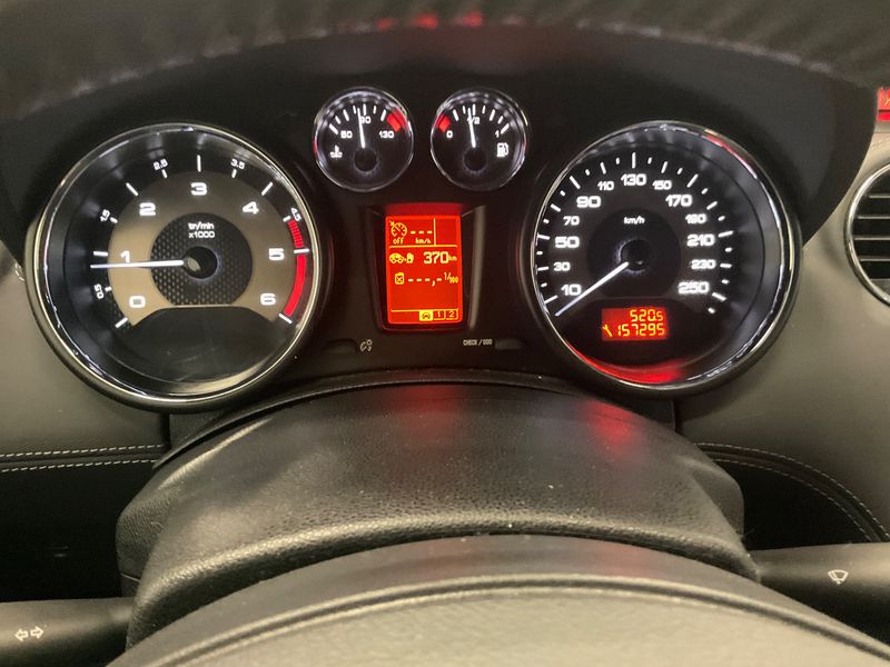 Peugeot RCZ 2.0 HDi Basis — zdjęcie 13