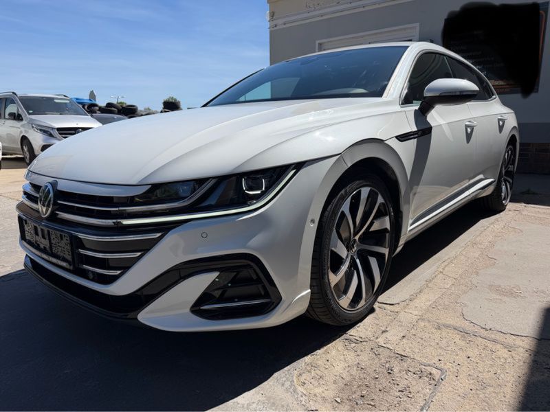 Volkswagen Arteon Shooting Brake 2.0 TSI R-Line — zdjęcie 2