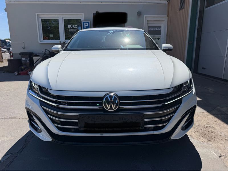 Volkswagen Arteon Shooting Brake 2.0 TSI R-Line — zdjęcie 7