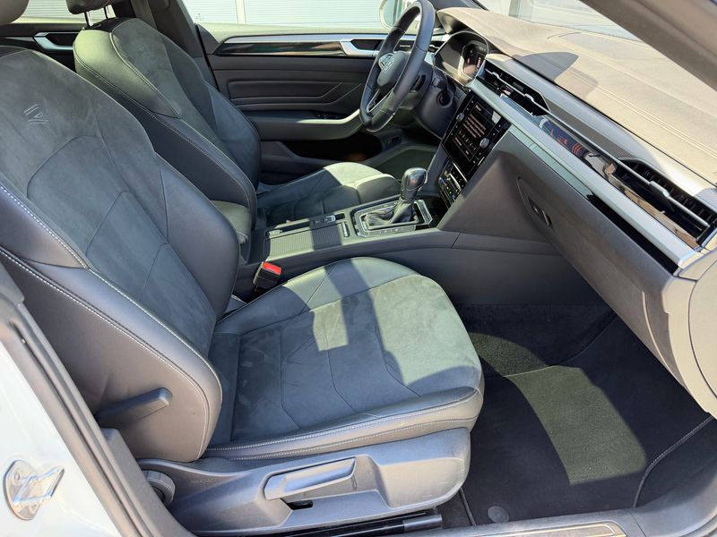 Volkswagen Arteon Shooting Brake 2.0 TSI R-Line — zdjęcie 14