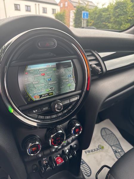 MINI Cooper D — zdjęcie 13