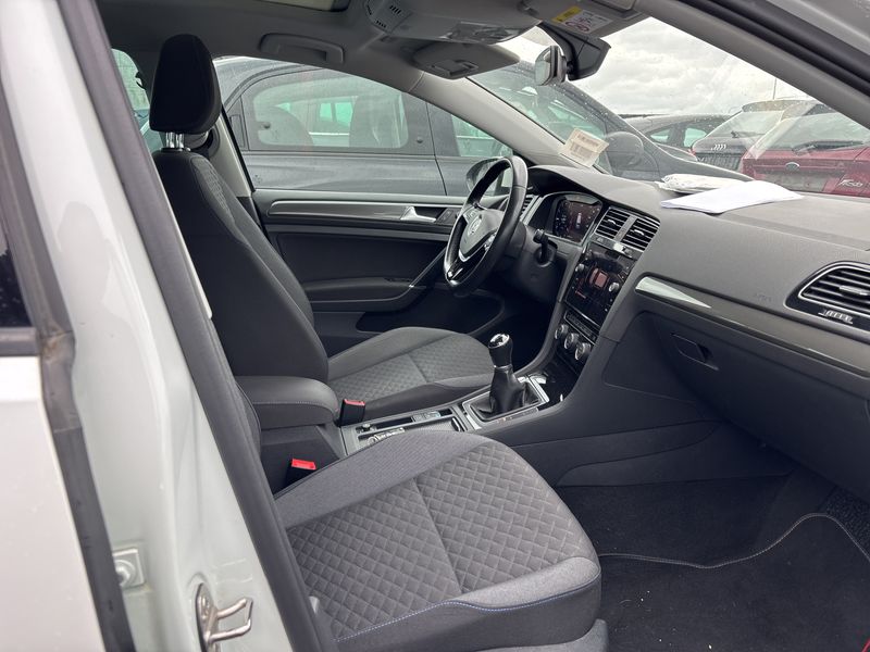 Volkswagen Golf VII 1.0 TSI Join — zdjęcie 10