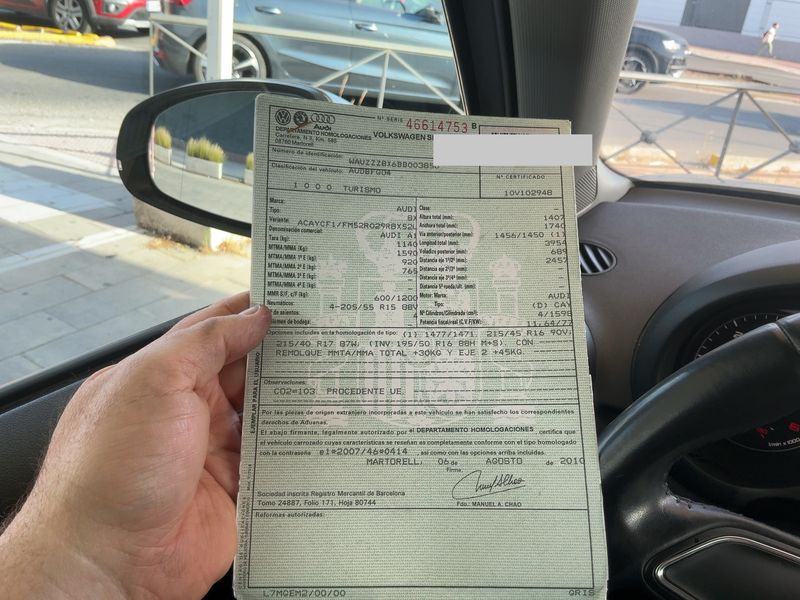 Audi A1 1.6 TDI Attraction — zdjęcie 16