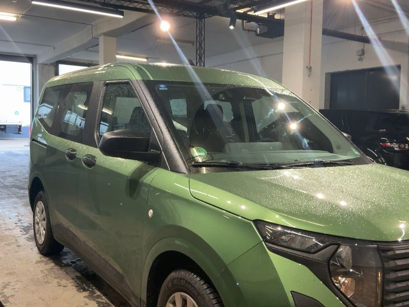 Ford Tourneo Courier 1.0 EcoBoost Trend — zdjęcie 8