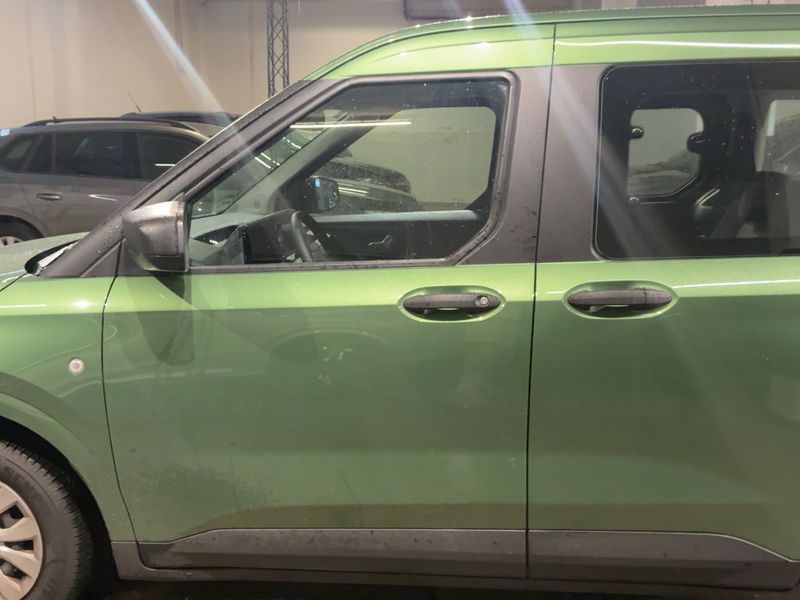 Ford Tourneo Courier 1.0 EcoBoost Trend — zdjęcie 4