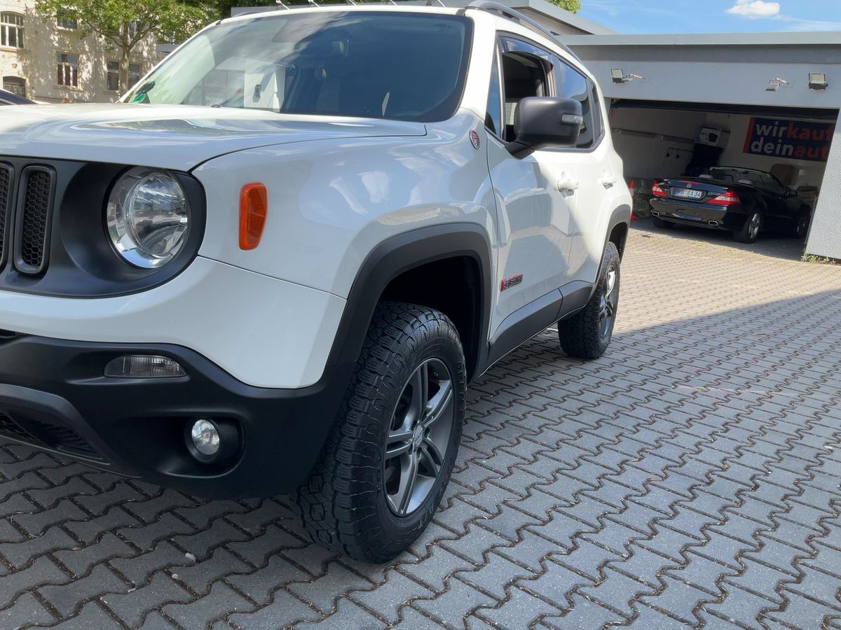 Jeep Renegade 2.0 M-Jet Trailhawk 4WD