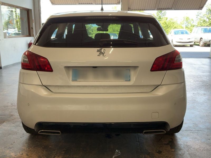 Peugeot 308 1.6 Blue-HDi GT Line — zdjęcie 5