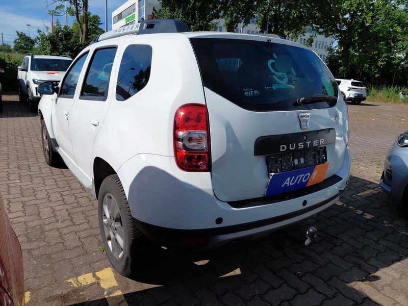Dacia Duster 1.5 dCi Prestige 4x2 — zdjęcie 3