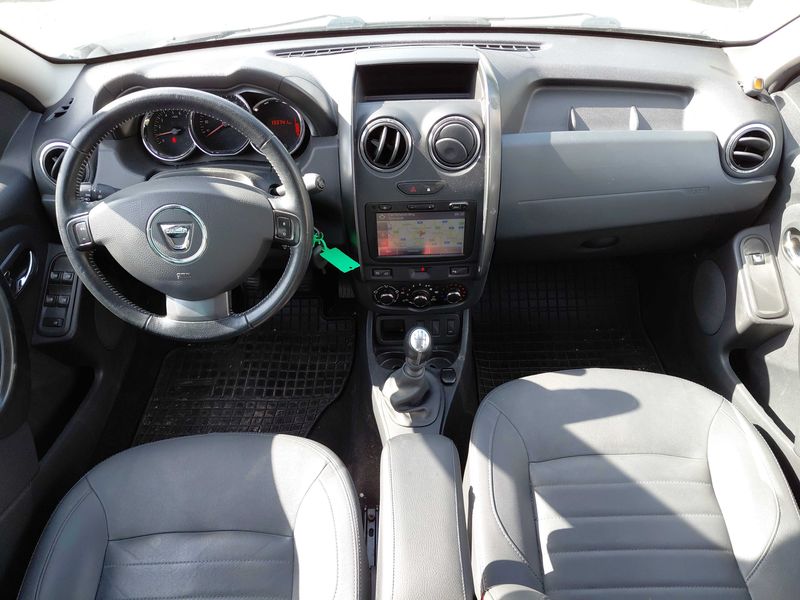 Dacia Duster 1.5 dCi Prestige 4x2 — zdjęcie 11