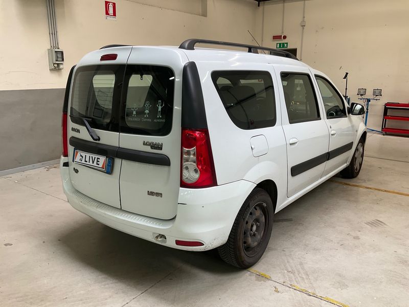 Dacia Logan MCV 1.6 LPG Laureate — zdjęcie 2