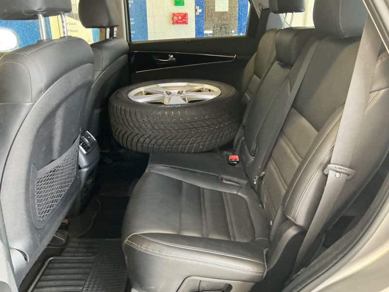 Kia Sorento 2.2 CRDi Platinum Edition 4WD — zdjęcie 14