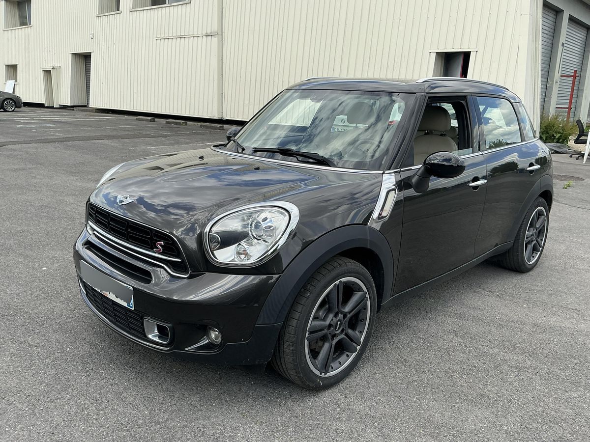 MINI Countryman 2016
