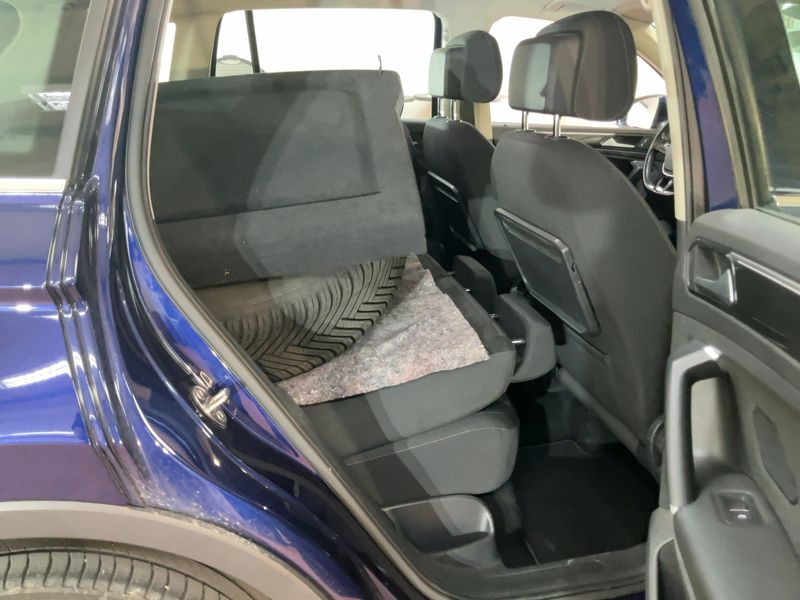 Volkswagen Tiguan 2.0 TDI Highline 4Motion BlueMotion Tech — zdjęcie 14
