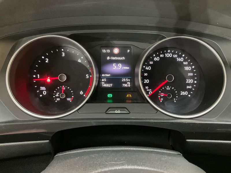 Volkswagen Tiguan 2.0 TDI Highline 4Motion BlueMotion Tech — zdjęcie 13