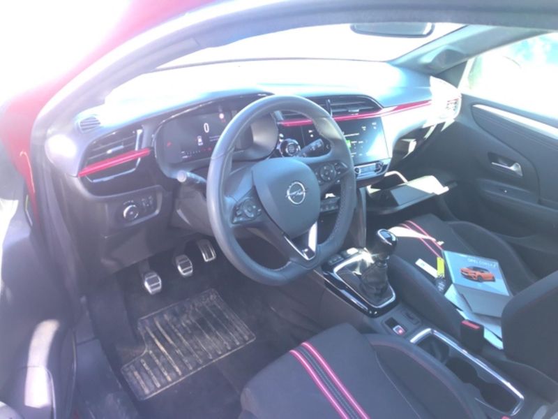 Opel Corsa 1.2 Turbo GS — zdjęcie 12