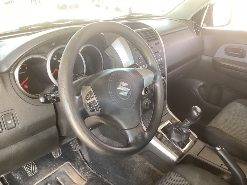 Suzuki Grand Vitara 1.9 DDiS JX 2006 – снимка 25