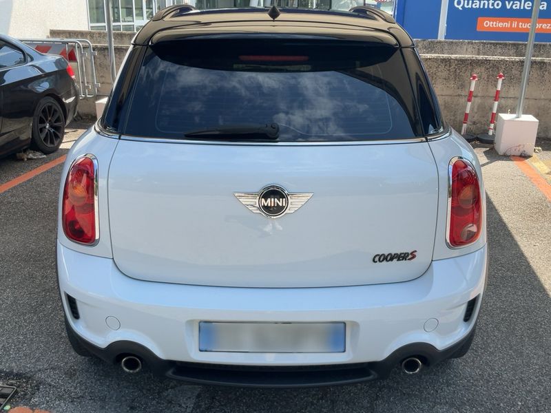MINI Countryman Cooper S — zdjęcie 5