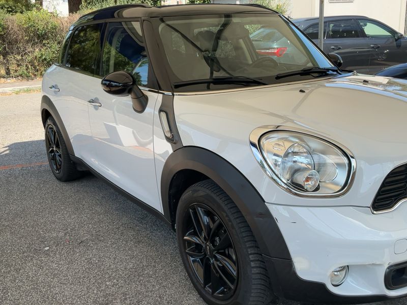 MINI Countryman Cooper S — zdjęcie 8