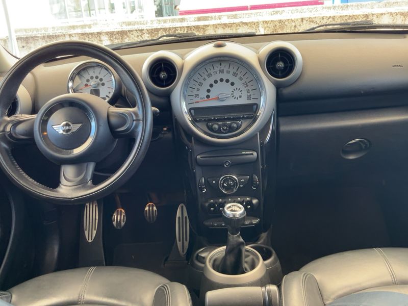 MINI Countryman Cooper S — zdjęcie 12