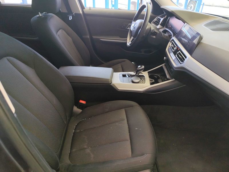 BMW 3er 320d Mild-Hybrid xDrive Advantage 2021 – снимка 10