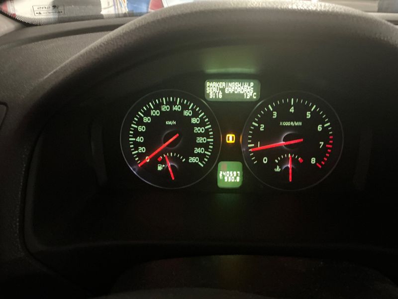 Volvo V50 1.8 F Momentum — zdjęcie 4