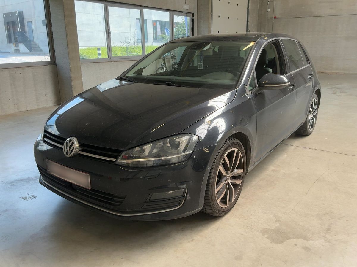 Volkswagen Golf 2015 — photo 1