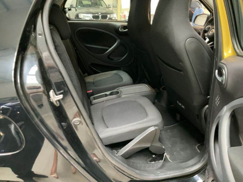 Smart forfour 0.9 Turbo Basis passion — zdjęcie 14