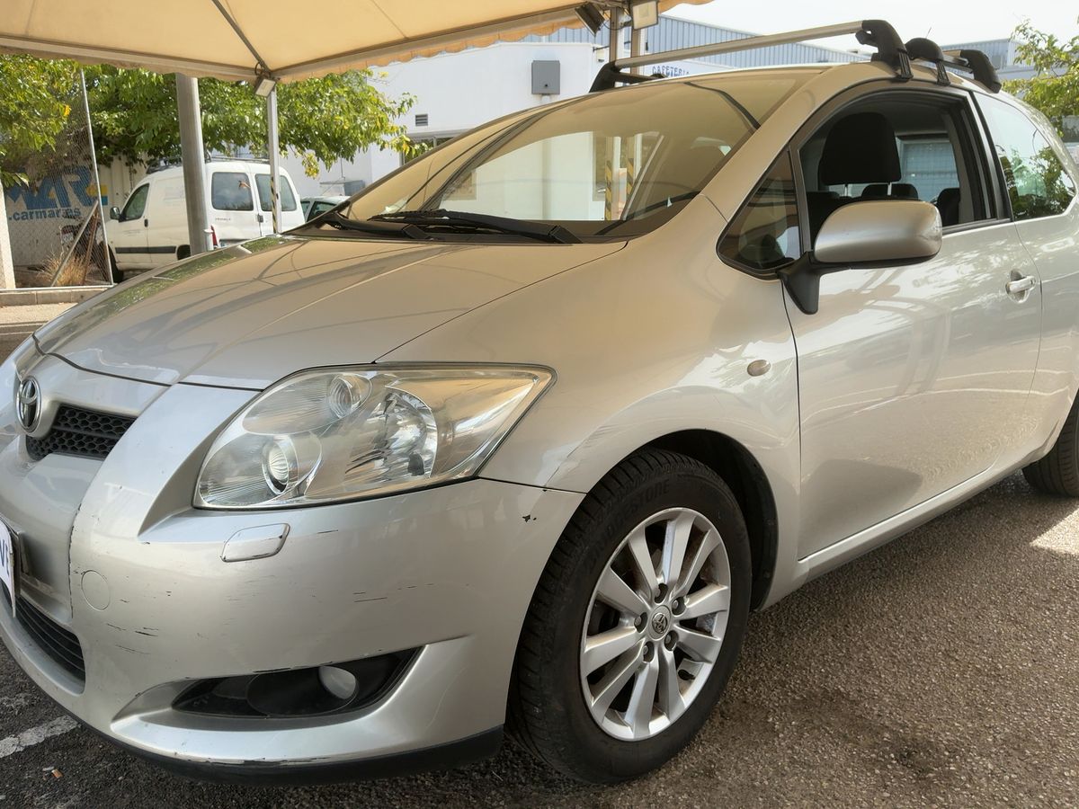 Toyota Auris 1.6 Luna+