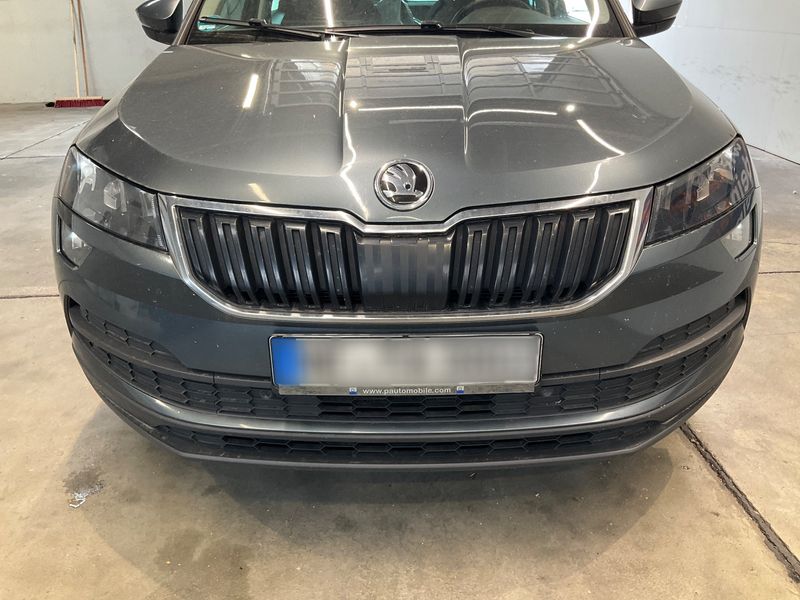 Skoda Karoq 1.6 TDI Ambition 2019 – снимка 31