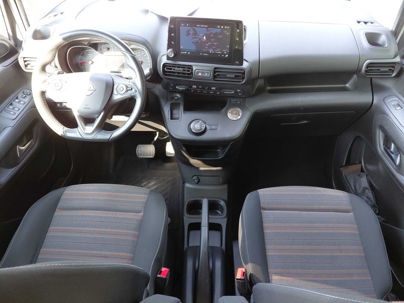 Opel Combo Life 1.2 Turbo INNOVATION — zdjęcie 11