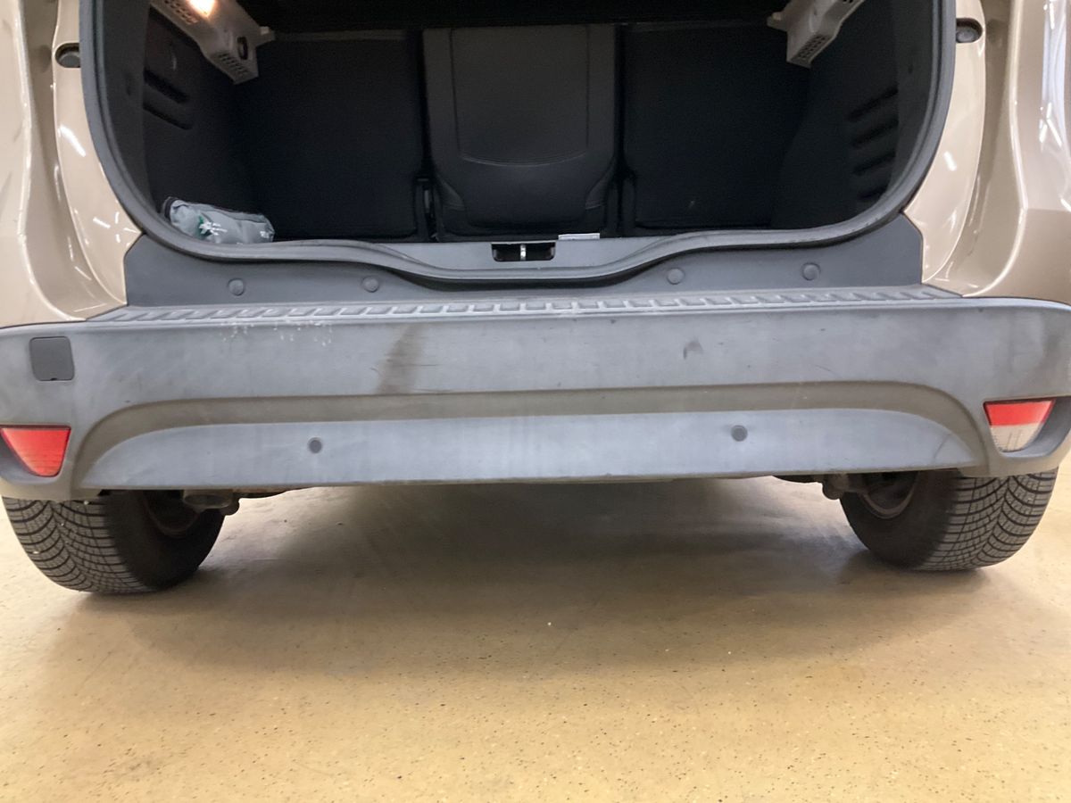 Renault Scenic 2013 — photo 44