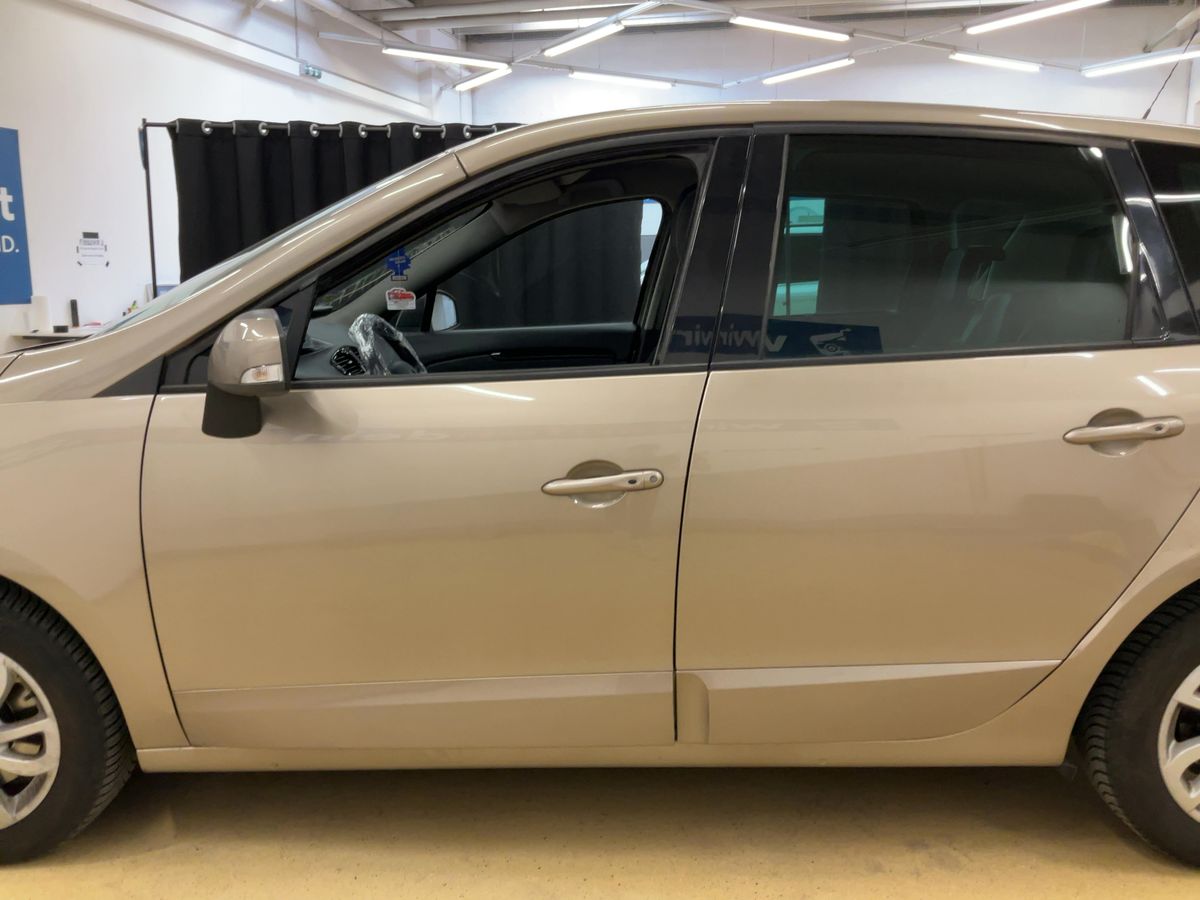 Renault Scenic 2013 — photo 5