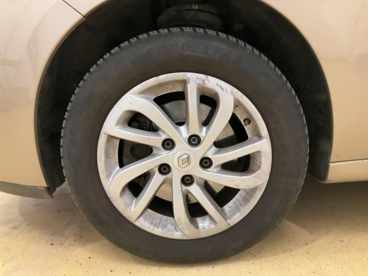 Renault Scenic 2013 — photo 4