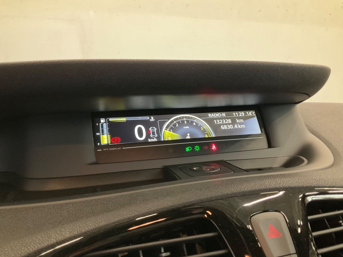 Renault Scenic 2013 — photo 19