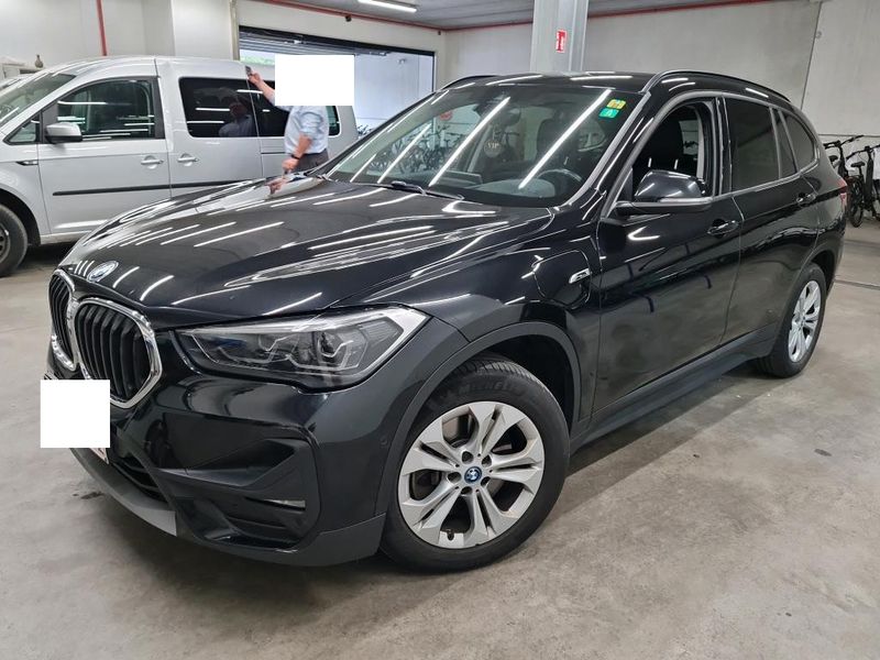 X1 xDrive 25e Advantage