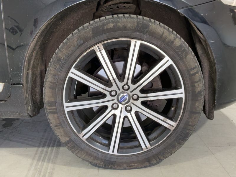 Volvo XC60 2.0 D4 Xenium 2014 – снимка 11